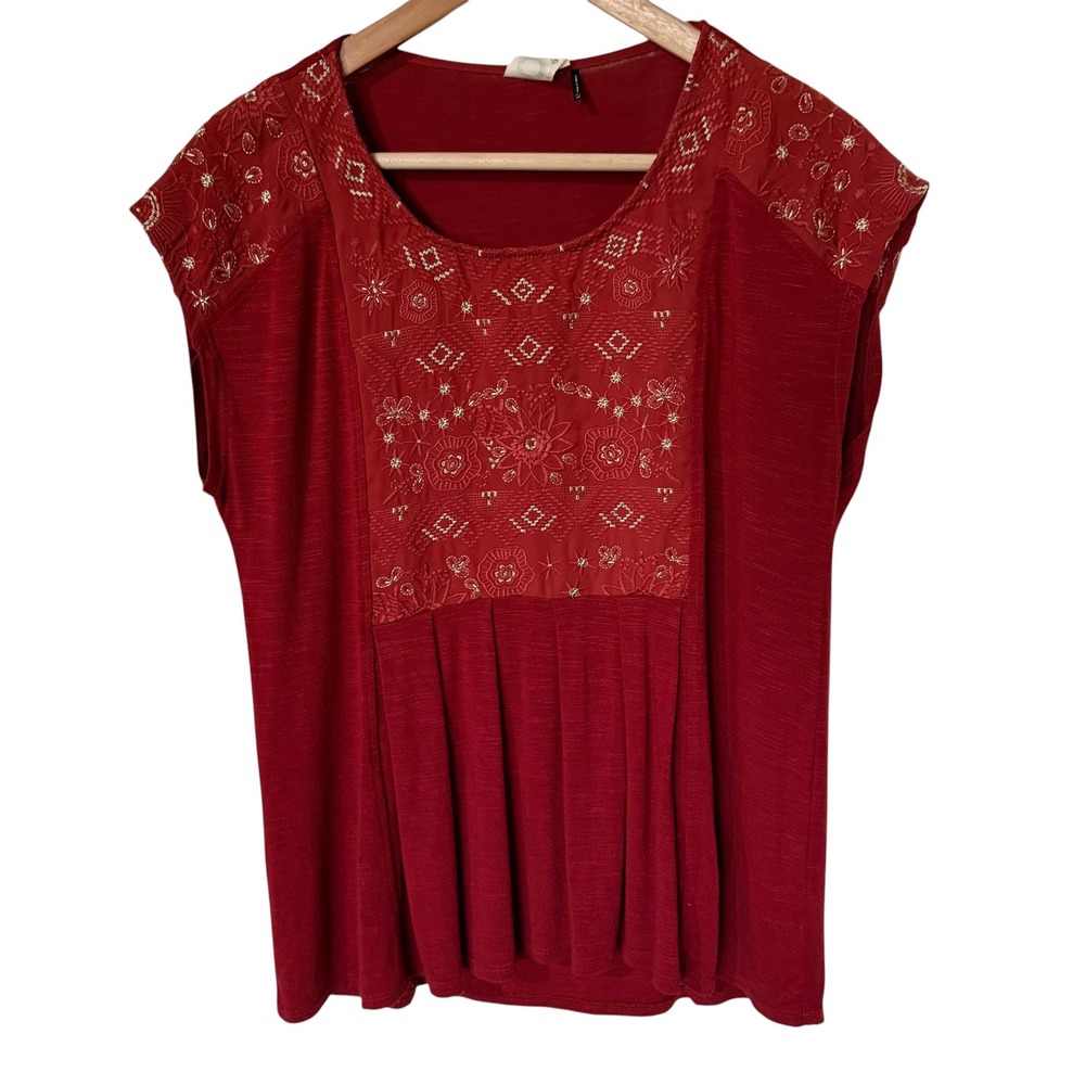 Akemi + Kin Embroidered Knit Top Womens XS Red Good Boho Pleated Cap Sleeve